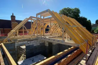 extension roof trusses installation