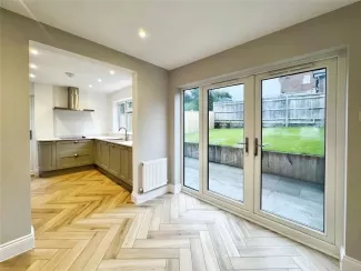 knock through kitchen extension